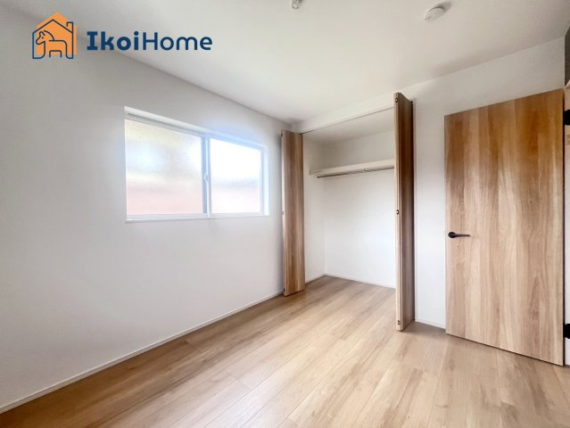 神戸市西区秋葉台2丁目　新築戸建　の子供部屋|【ホームページに現地動画掲載中】●年中無休：当日予約可●収納が多く季節ものの家電も収納できます。