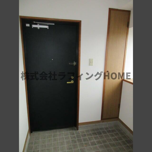 RK38の玄関|収納もある玄関です