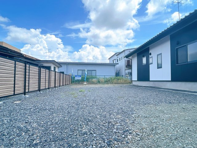 中古戸建　郡山市安積町荒井字北大部の駐車場