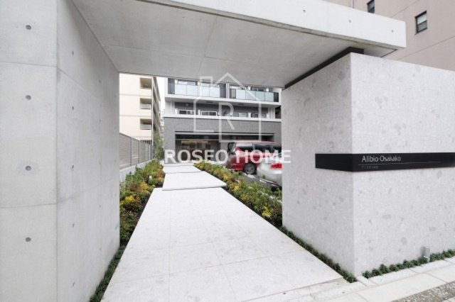 アリビオ大阪港のエントランス