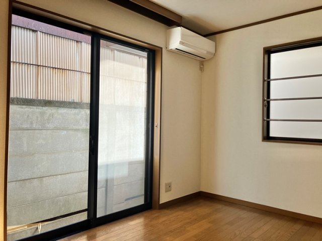 石神井台戸建の寝室