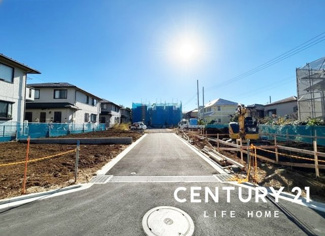 【前面道路含む現地写真】
