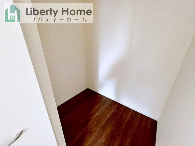 古河市鴻巣第6　新築戸建　4号棟の収納