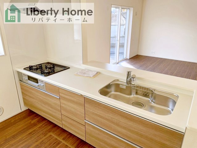 古河市鴻巣第6　新築戸建　4号棟のキッチン