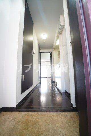 ＫＳ・ＨＯＹＯの玄関