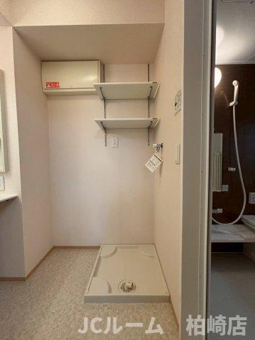 柏崎市豊町のアパートの洗面所