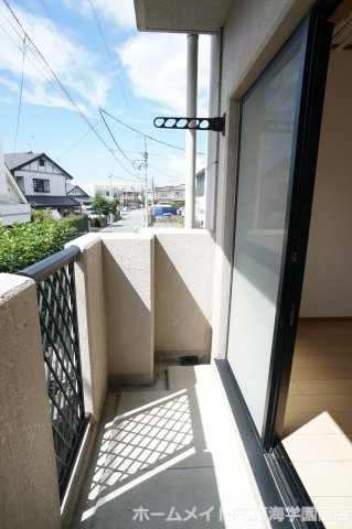 熊本市東区尾ノ上１丁目の賃貸マンションのバルコニー