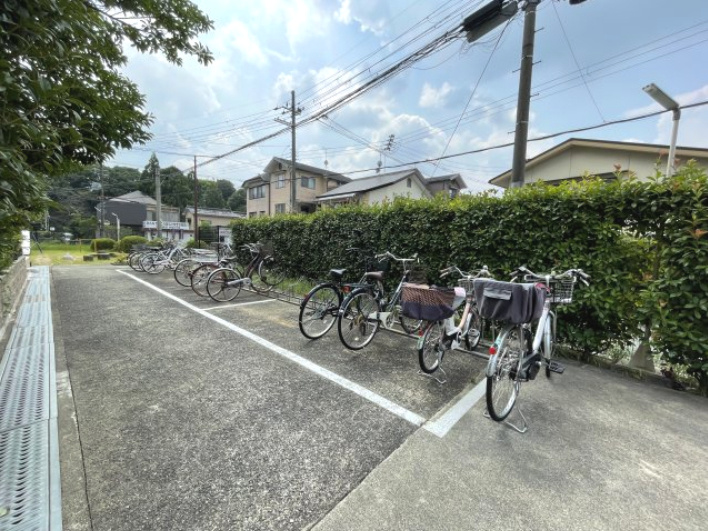 山科不二サンハイツの駐輪場