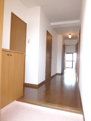 【玄関】 | アルカディアロイヤル | きれいな玄関です