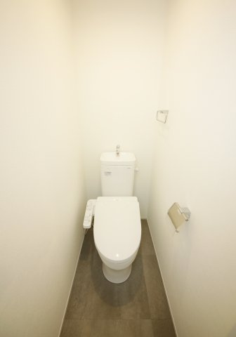 Warren shibataⅠのトイレ