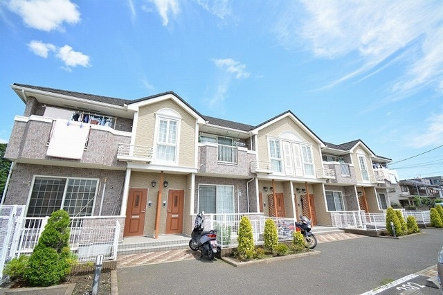 フランドミールの外観