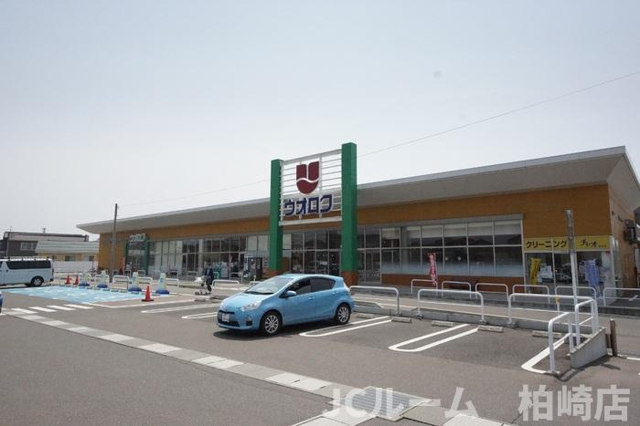 柏崎市比角１丁目のアパートの周辺