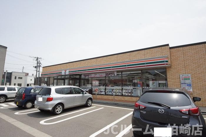 柏崎市比角１丁目のアパートの外観