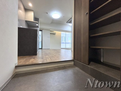 【玄関】 | レジデンスT・L新栄 | シンプルで使いやすい玄関です