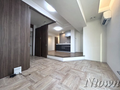 【居間・リビング】 | レジデンスT・L新栄 | おしゃれな居間です