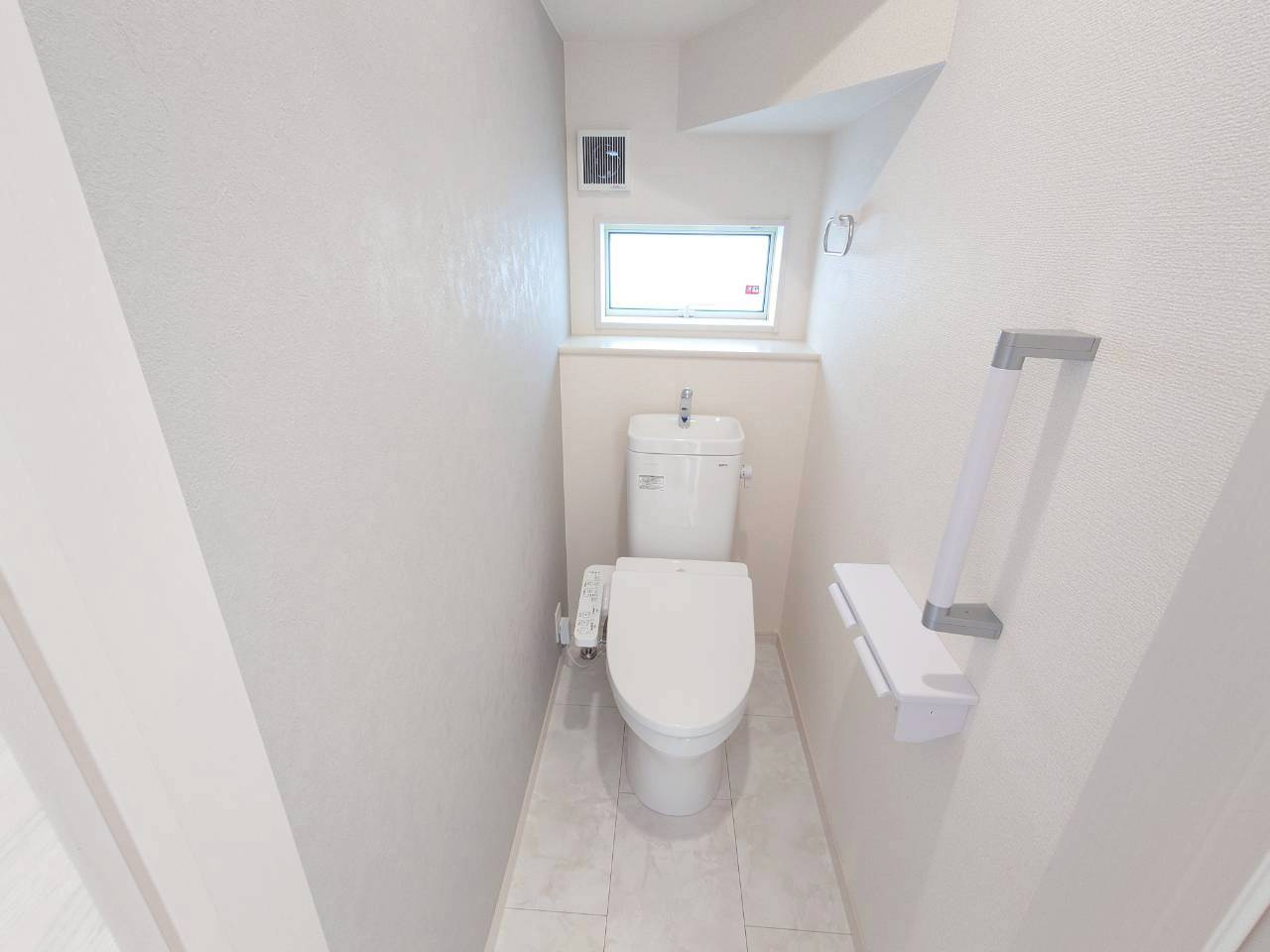 ■■南城市佐敷新開第３－１号棟のトイレ|落ち着いたトイレです