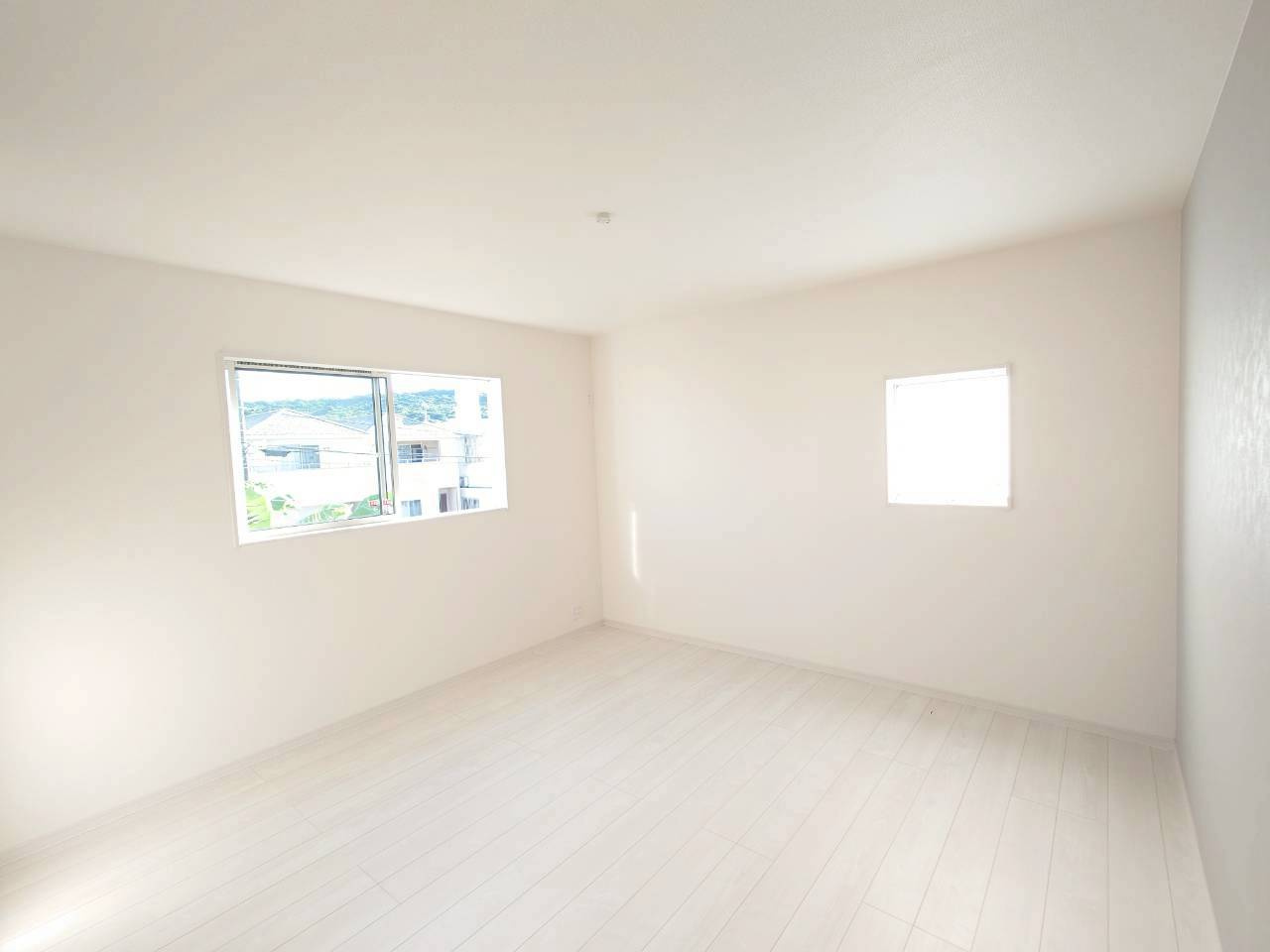 ■■南城市佐敷新開第３－１号棟の洋室|使い勝手のいい洋室です