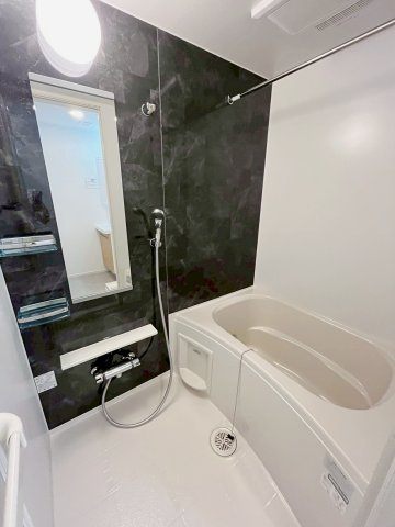 エクセル宝塚の浴室