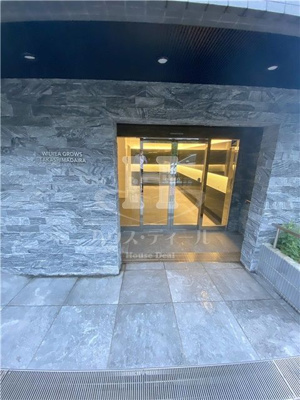 【エントランス】 | Wilrea GROWS高島平 | エントランス