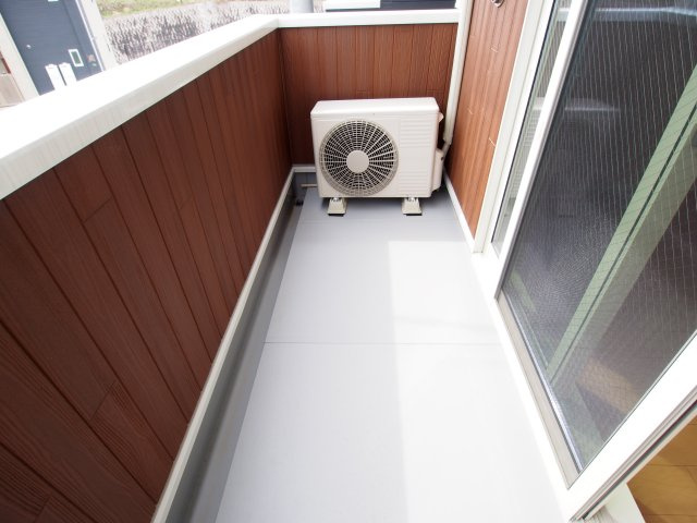 ラ・リューア　Bのバルコニー