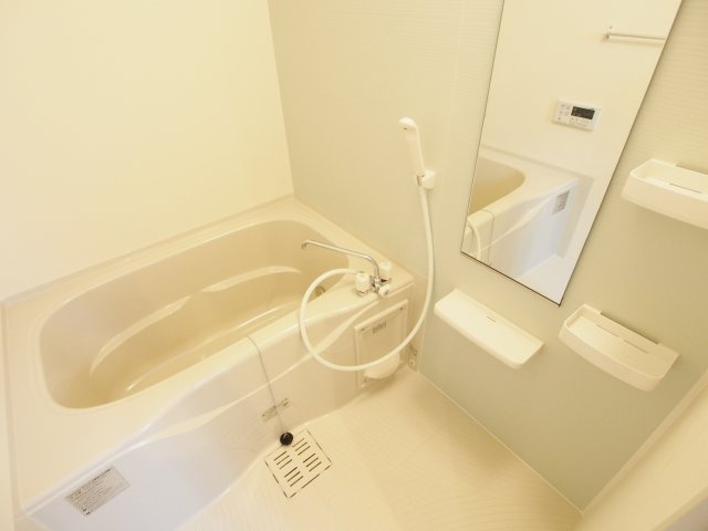 ラ・リューア　Bの浴室