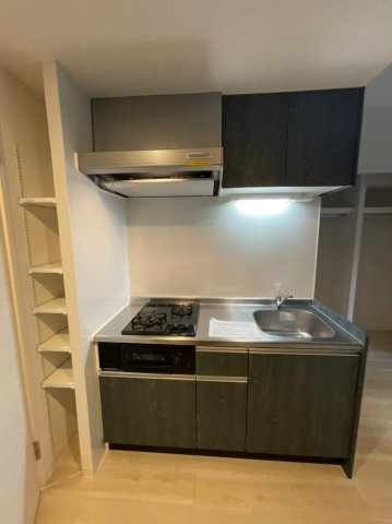 プリヴィアーレ金山　名古屋市賃貸　仲介手数料無料のキッチン