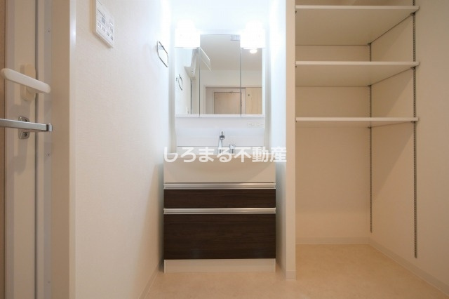 サニーサイド深江の独立洗面台