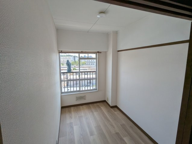 明舞第３団地１１号棟の洋室