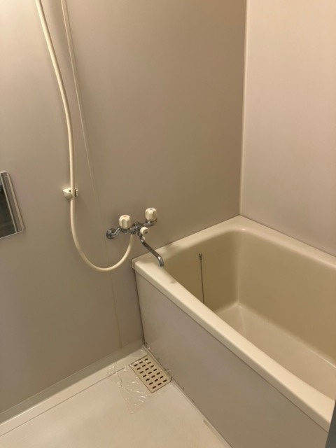 パストラル野沢壱番館　オートロック　モニター付きインターホン　最上階の浴室