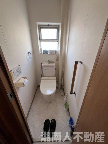 東逗子第2団地９号棟のトイレ|コンパクトで使いやすいトイレです