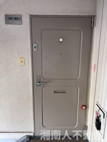 東逗子第2団地９号棟の玄関|シンプルで使いやすい玄関です