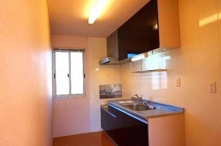 デルニエ　アビテAのキッチン