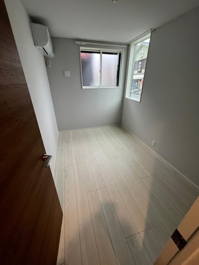 足立区谷在家２丁目の一棟アパート