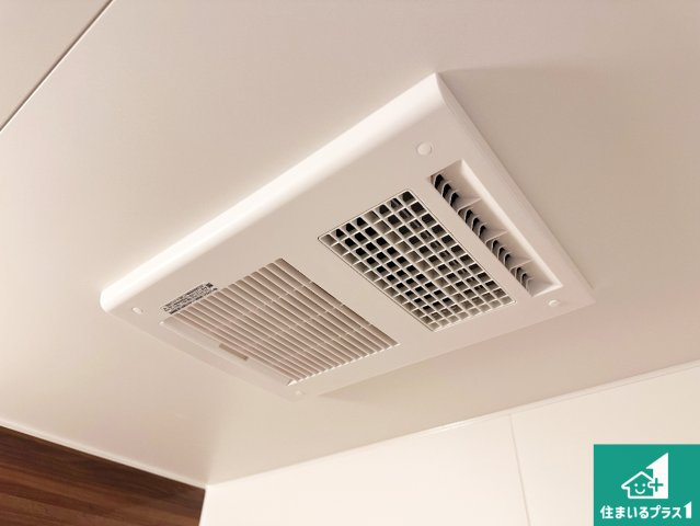 神戸市西区池上　第14期　新築一戸建ての冷暖房・空調設備|四季を通して快適なバスライフをお手伝いする浴室暖房乾燥機！浴室の乾燥・暖房・涼風・換気はもちろん、２４時間換気にも対応！