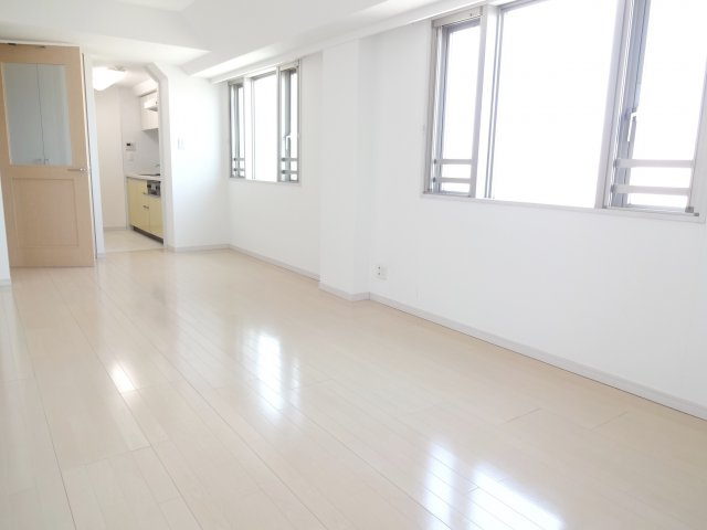 AZ小石川の居間・リビング|※写真は同タイプの別室になります