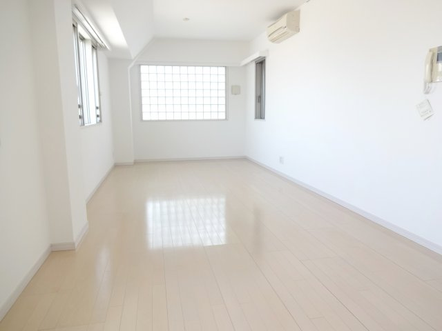 AZ小石川の居間・リビング|※写真は同タイプの別室になります