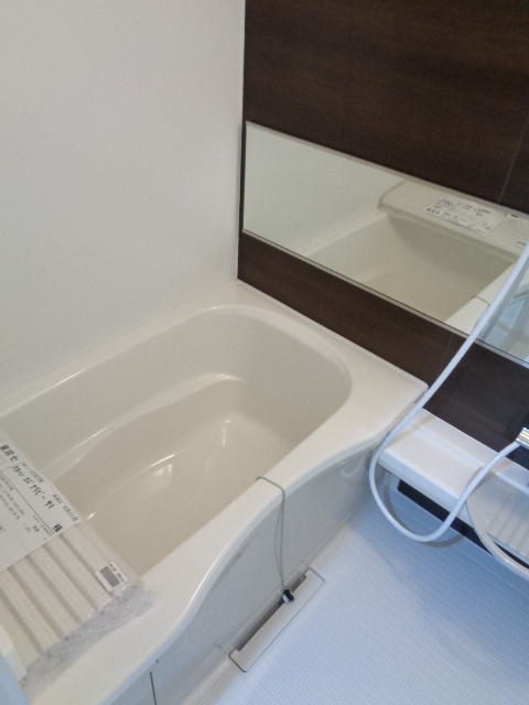 ウィスティリア湘南の浴室