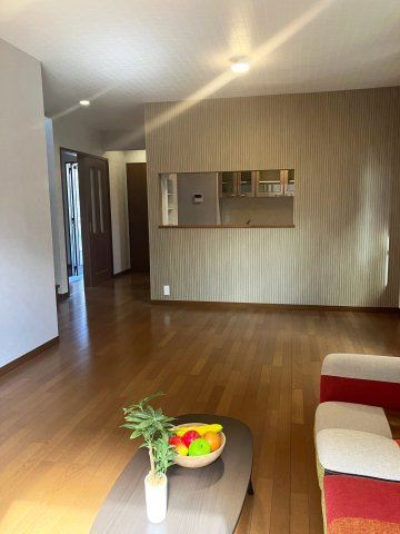 【居間・リビング】 | 桂坂 御陵峰ヶ堂町二丁目一戸建