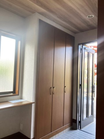 【玄関】 | 桂坂 御陵峰ヶ堂町二丁目一戸建