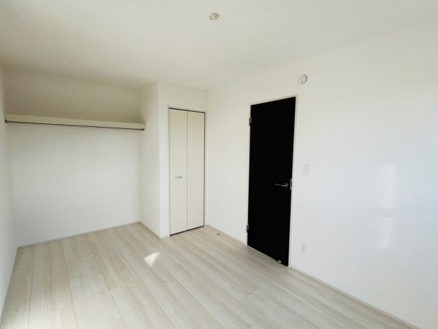 ★★南城市玉城糸数3期-1号棟（全4棟）の洋室|きれいな洋室です