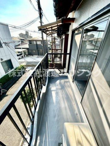 寝屋川市木屋町一戸建のバルコニー