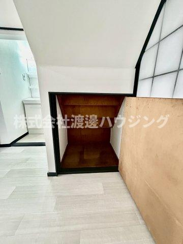 寝屋川市木屋町一戸建の収納