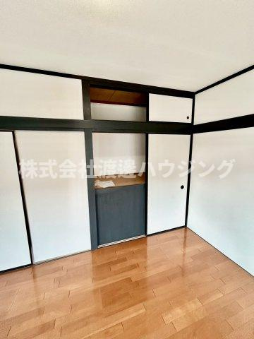 寝屋川市木屋町一戸建の収納