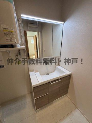 【独立洗面台】 | 神戸市西区秋葉台2丁目　新築戸建　仲介手数料無料！ | 朝の身支度には欠かせない独立洗面化粧台