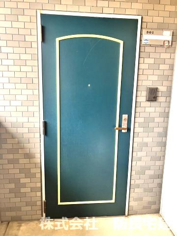 レジデンスカワモトの玄関|シンプルで使いやすい玄関です