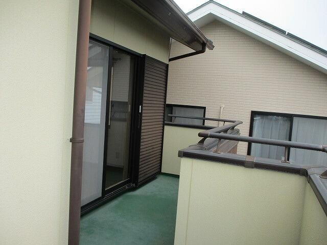 西椎路戸建のバルコニー