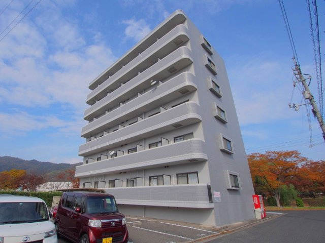 アルジェント２１の外観