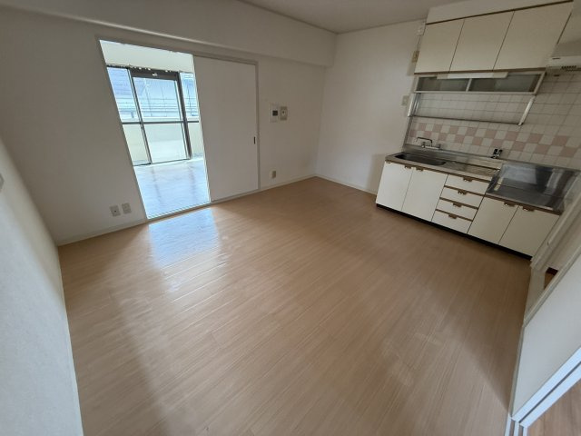 エスポワール曽根の居間・リビング