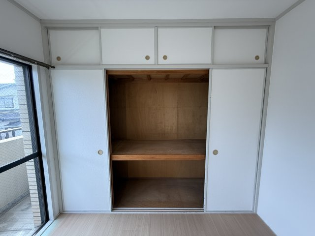 エスポワール曽根の収納