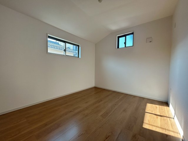 【価格改定】長岡京市今里4丁目3期の洋室|2階洋室5.5帖